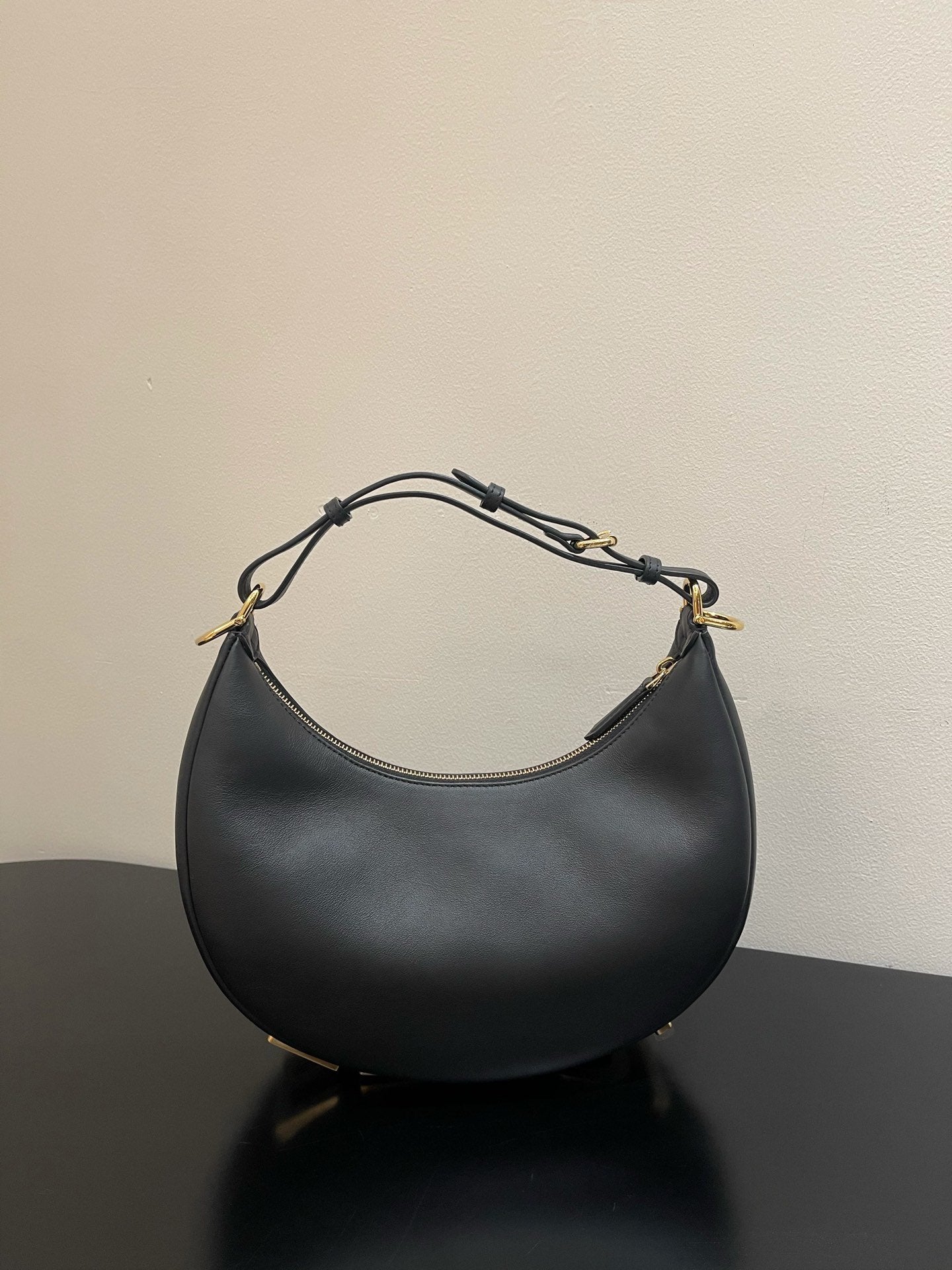 FI FIgraphy Small Black For Women, Women’s Handbags, Shoulder Bags 11.4in/29cm 8BR798A5DYF1HEJ