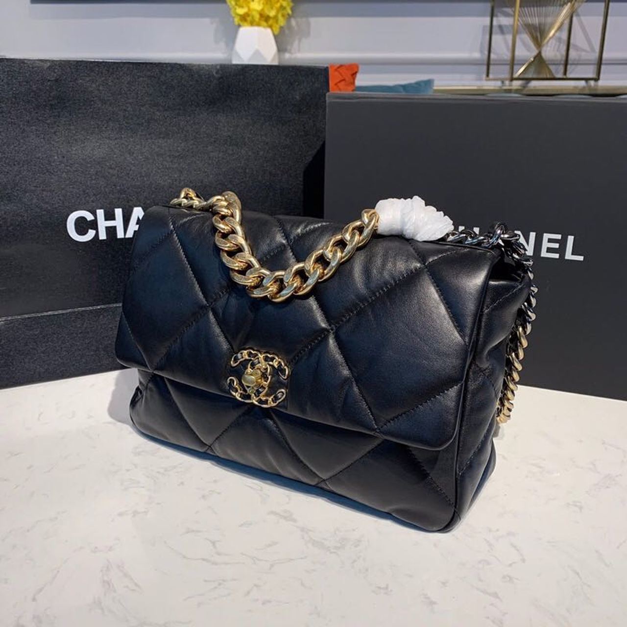 CHL 19 HandBag Black For Women 11.8in/30cm