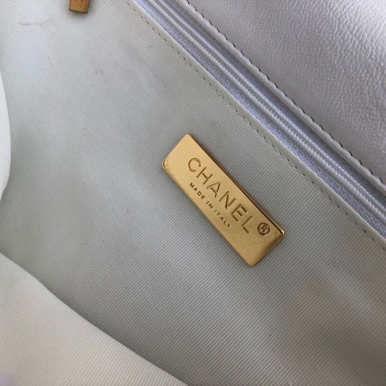 CHL 19 Maxi HandBag White For Women, Women’s Bags, Shoulder And Crossbody Bags 14in/36cm AS1162