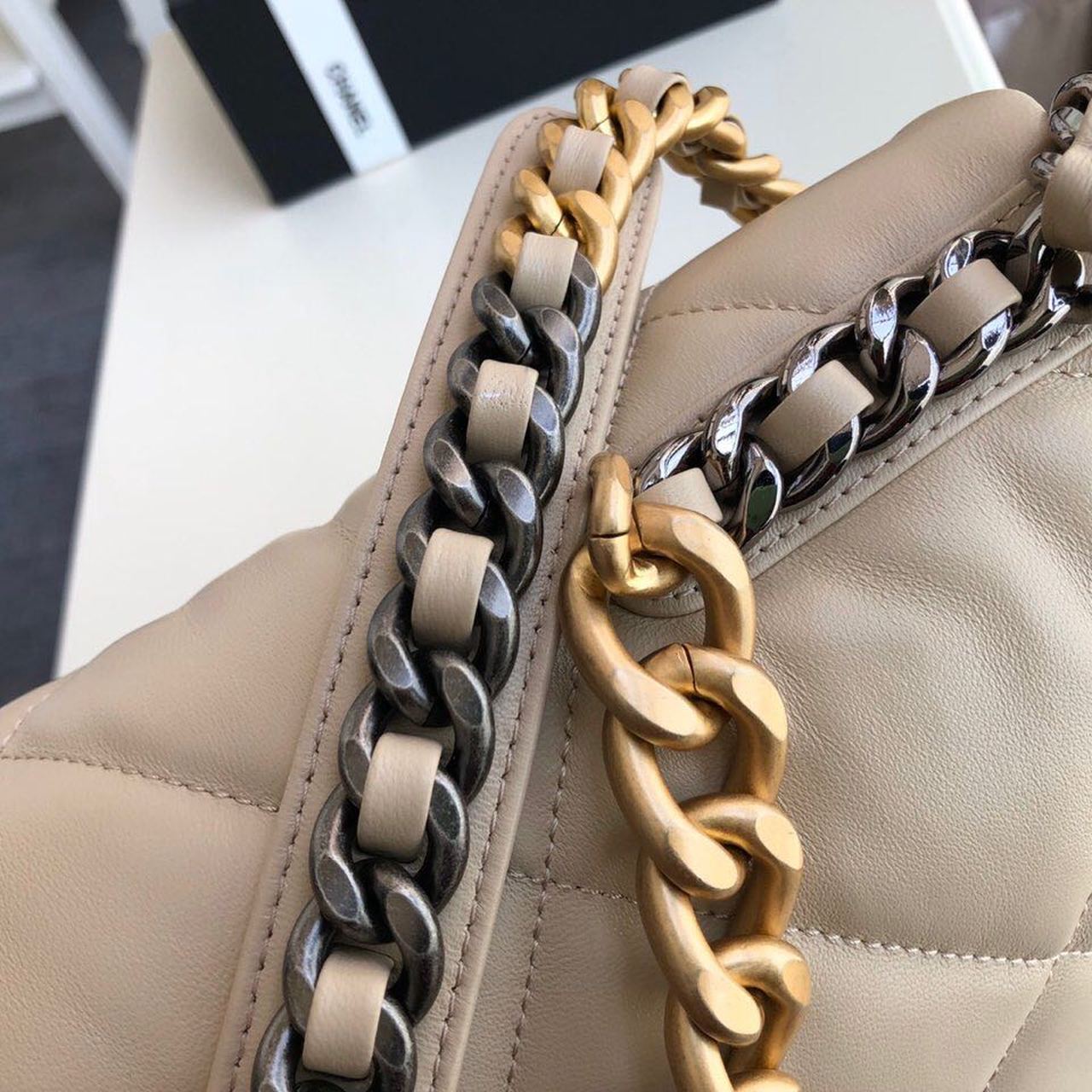 CHL 19 Maxi HandBag Beige For Women 14in/36cm