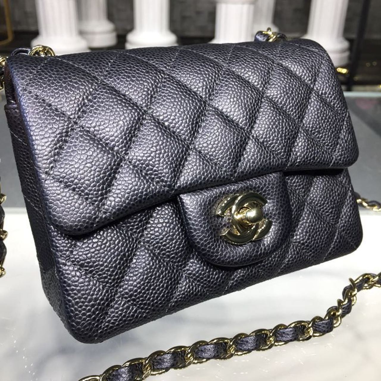 ChanelMini Flap Bag Caviar Black For Women, Women’s Bags, Shoulder And Crossbody Bags 6.7in/17cm A35200