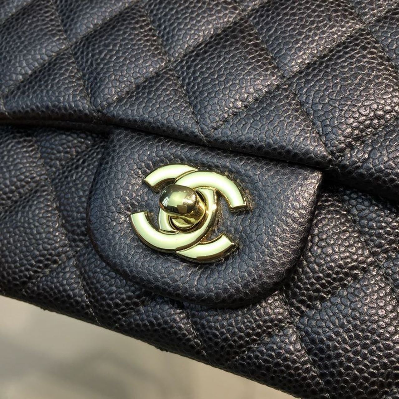 ChanelMini Flap Bag Caviar Black For Women, Women’s Bags, Shoulder And Crossbody Bags 6.7in/17cm A35200