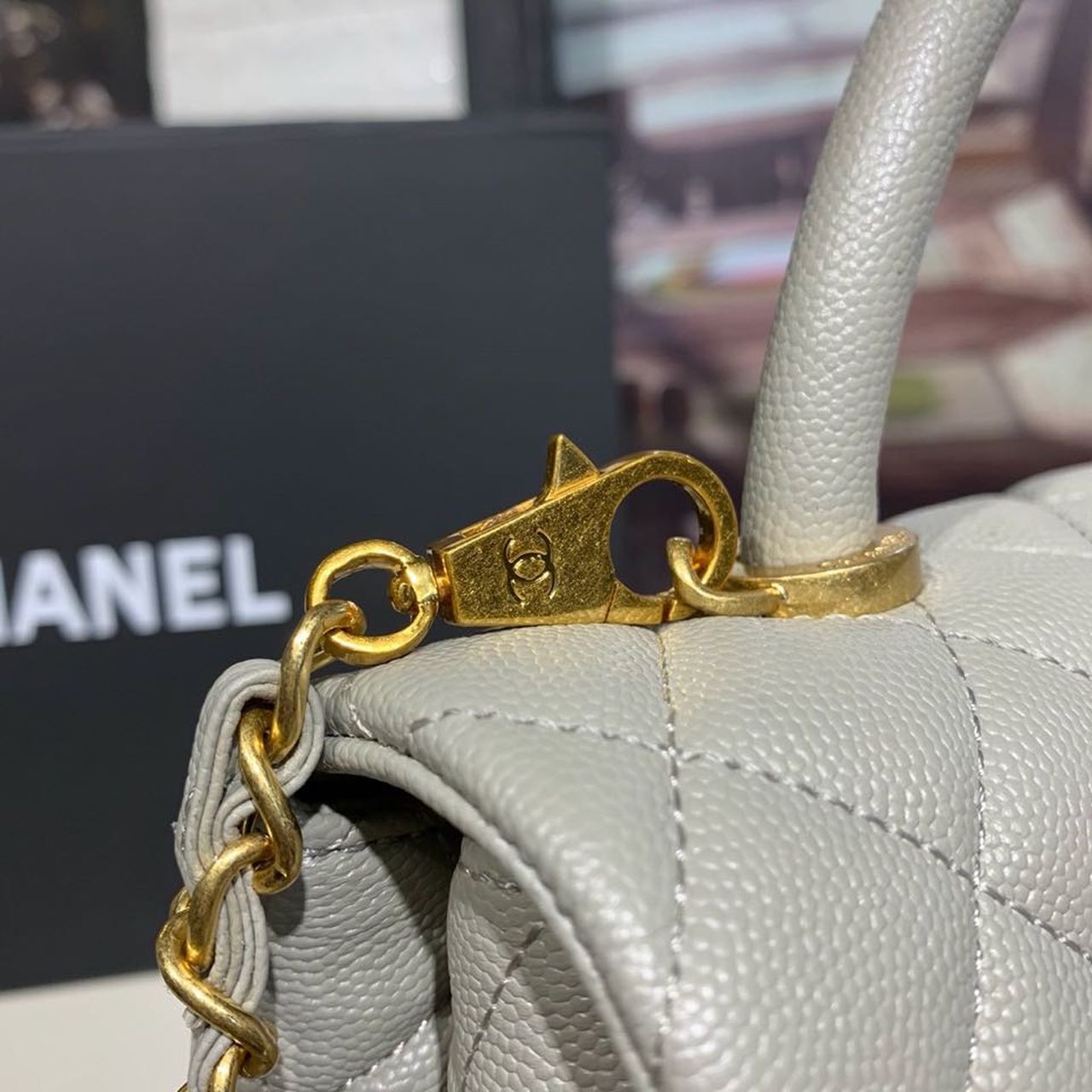 ChanelLarge Flap Bag With Top Handle Grey For Women, Women’s Handbags, Shoulder And Crossbody Bags 11in/28cm A92991