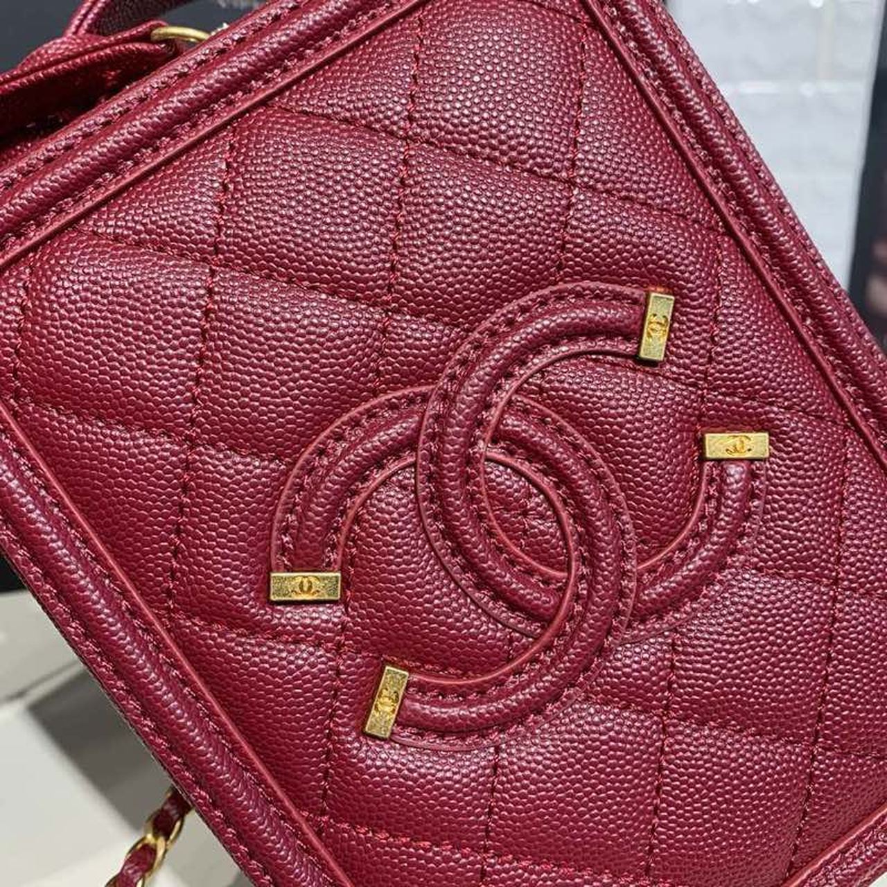 Chanel Filigree Vertical Vanity Case Bag Burgundy For Women, Women’s Handbags, Shoulder And Crossbody Bags 6.7in/17cm