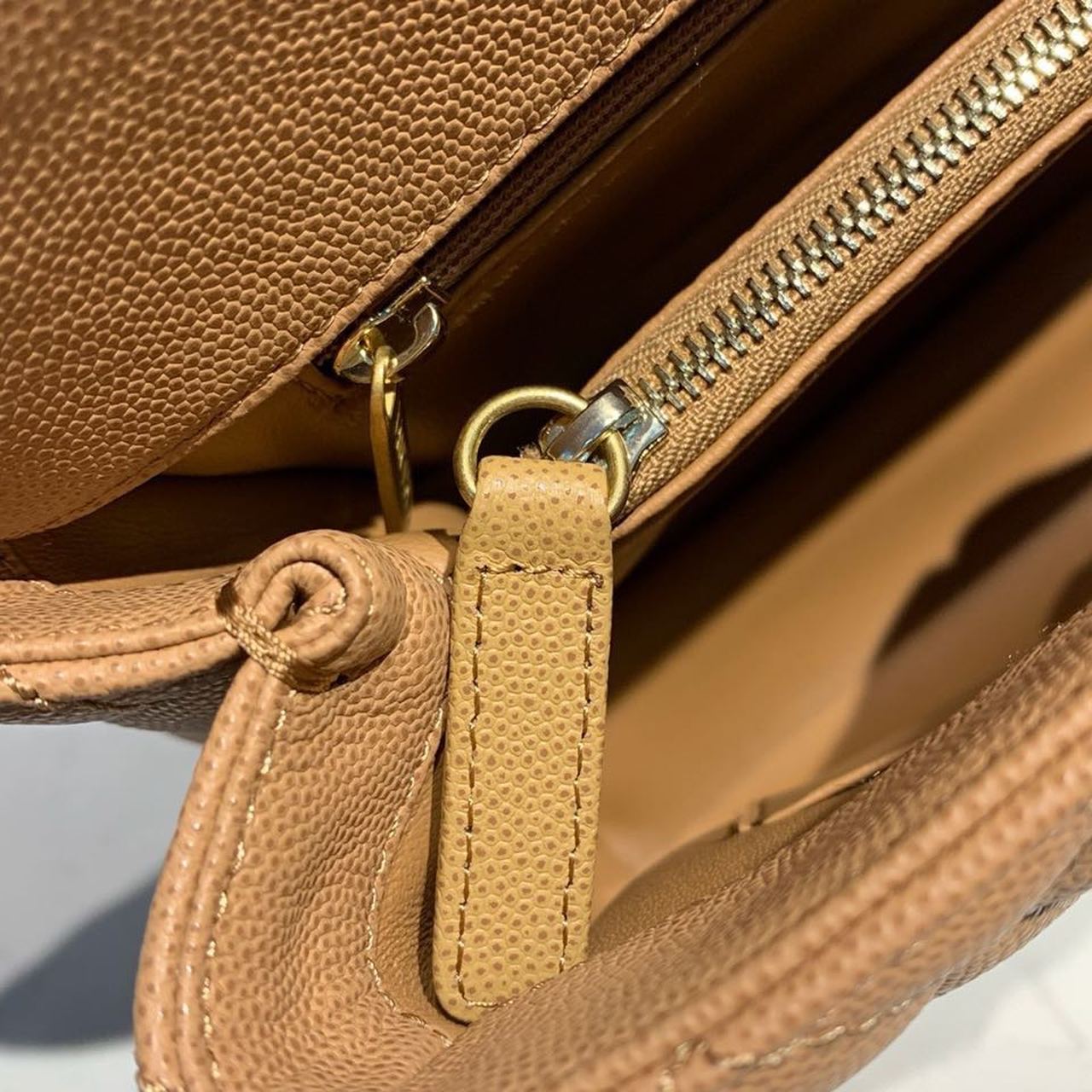 ChanelLarge Flap Bag With Top Handle Light Brown For Women, Women’s Handbags, Shoulder And Crossbody Bags 11in/28cm A92991