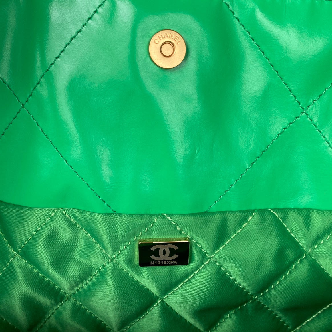 CHL 22 Handbag Gold Hardware Shiny Green For Women, Women’s Handbags, Shoulder Bags 16.5in/38cm AS3261