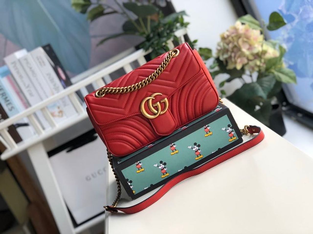 gg Marmont Small Matelassé Shoulder Bag Hibiscus Red Matelassé Chevron For Women 10in/26cm gg 443497 DTDIT 6433