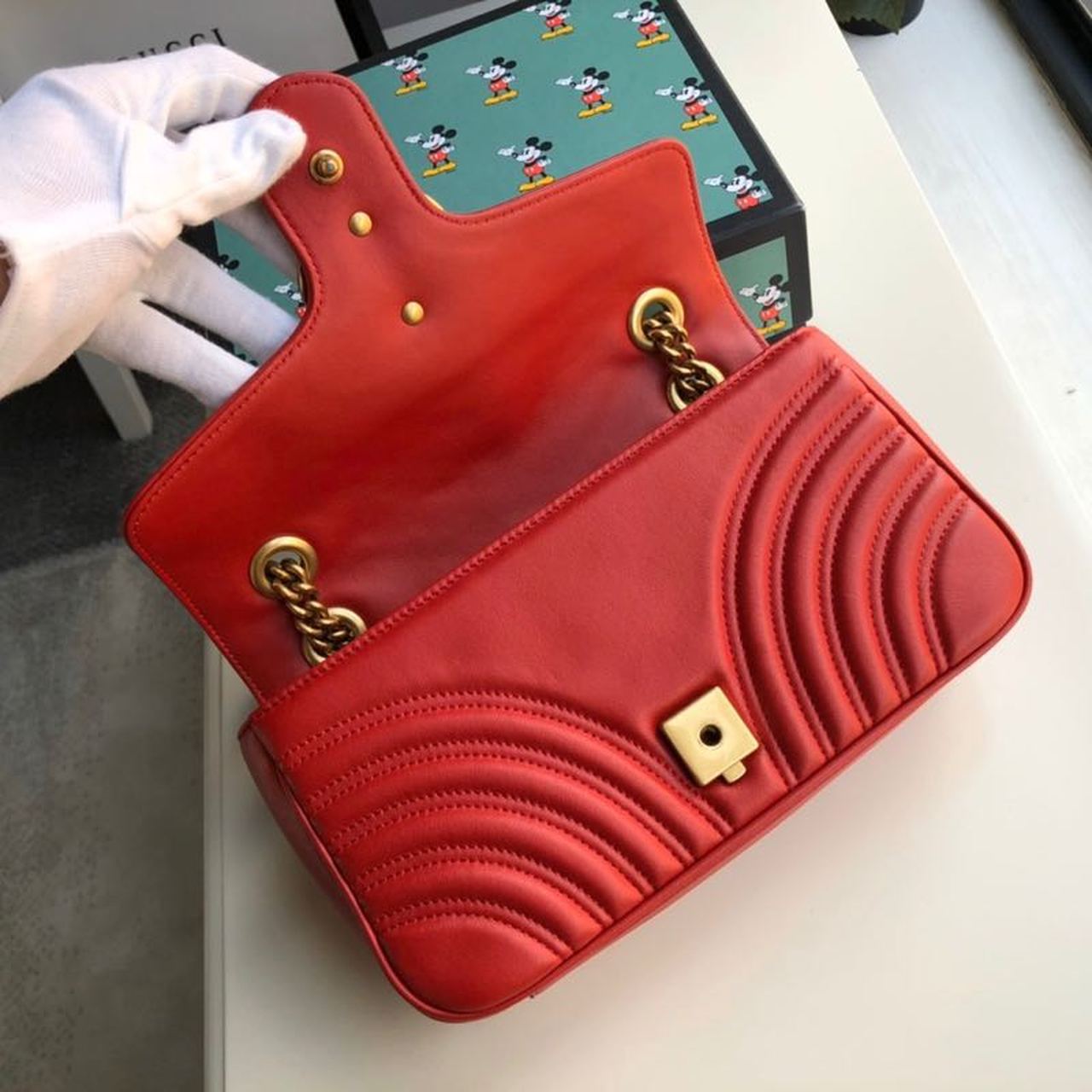 gg Marmont Small Matelassé Shoulder Bag Hibiscus Red Matelassé Chevron For Women 10in/26cm gg 443497 DTDIT 6433