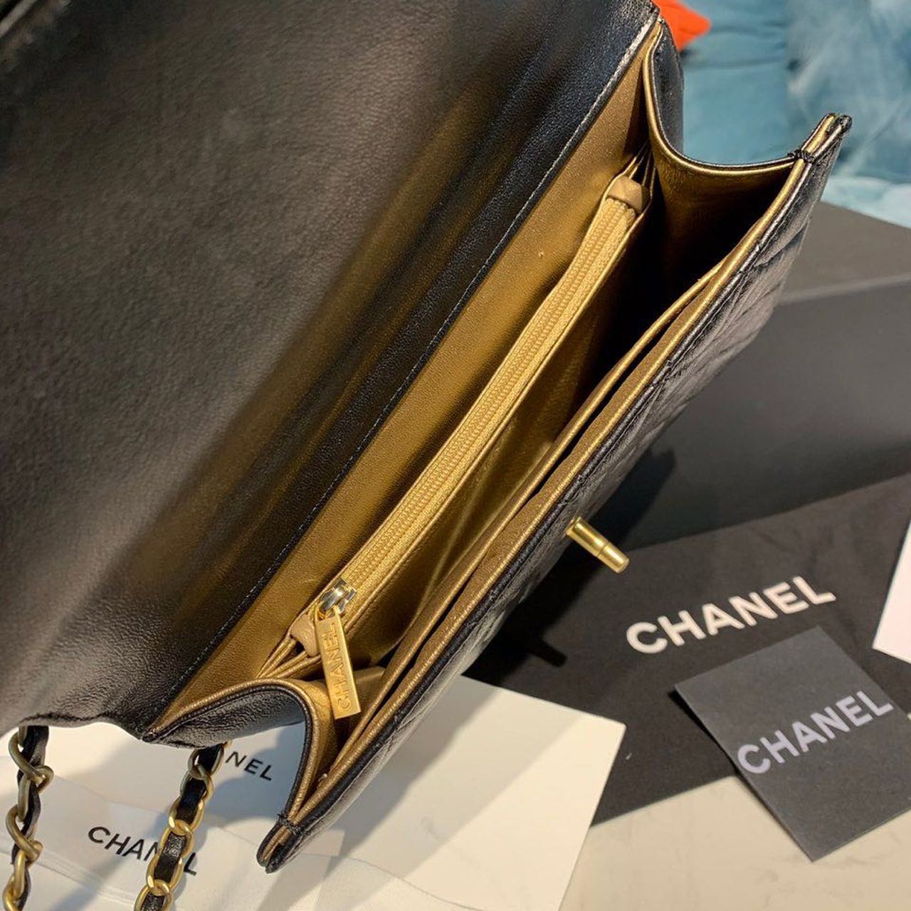 ChanelShort Pearl Handle Bag Gold Toned Hardware Black For Women, Women’s Handbags, Shoulder And Crossbody Bags 8.2in/21cm AS0585
