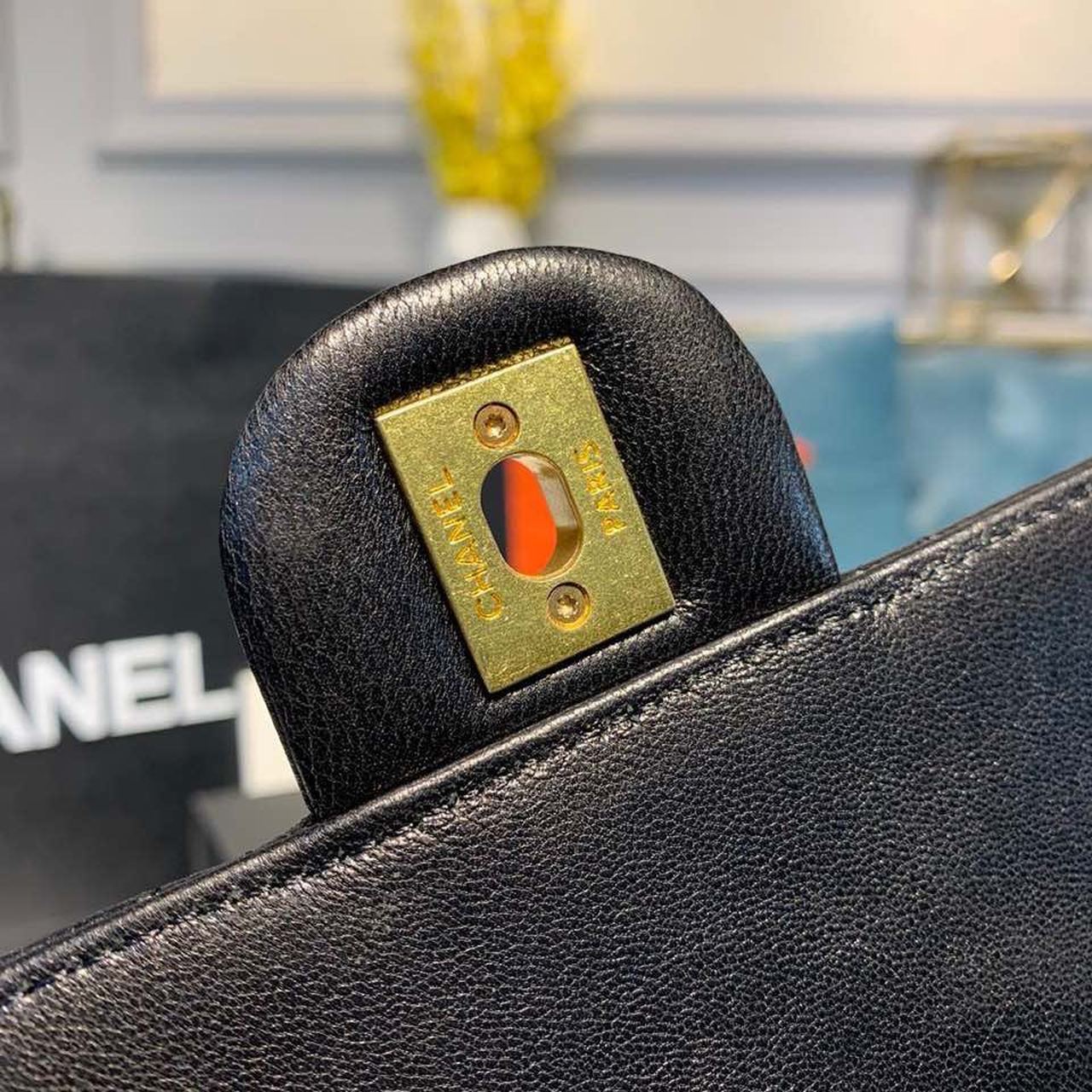 ChanelShort Pearl Handle Bag Gold Toned Hardware Black For Women, Women’s Handbags, Shoulder And Crossbody Bags 8.2in/21cm AS0585