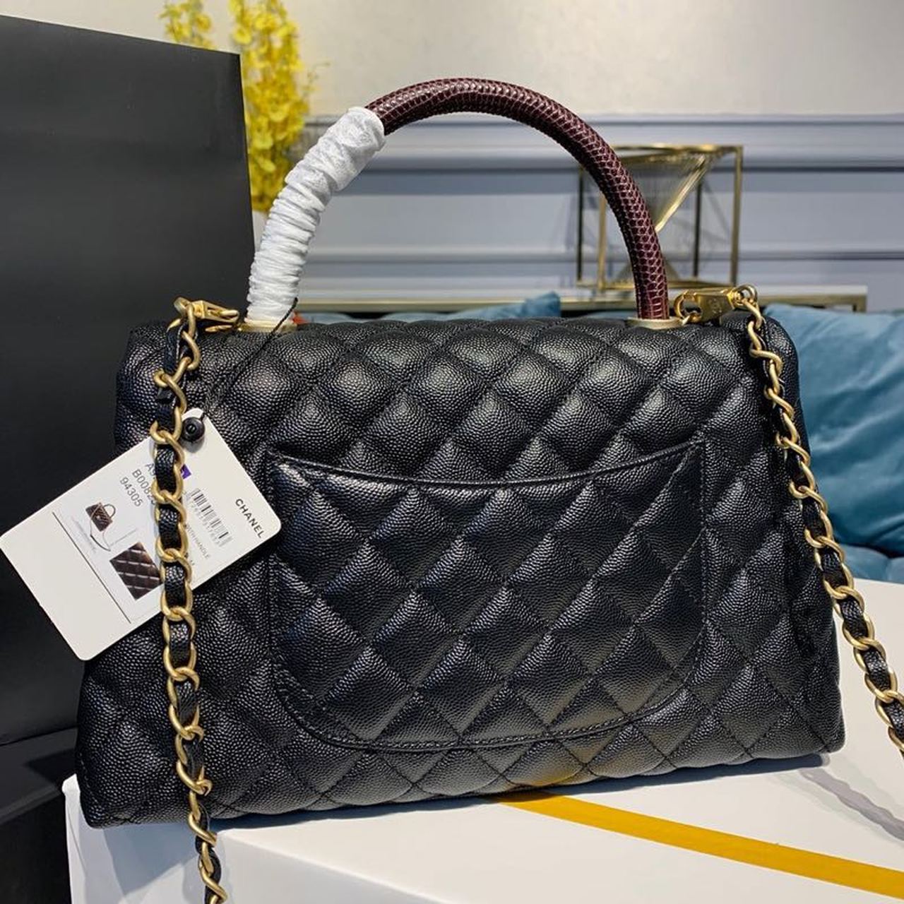 ChanelLarge Flap Bag With Top Handle Black For Women, Women’s Handbags, Shoulder And Crossbody Bags 11in/28cm A92991
