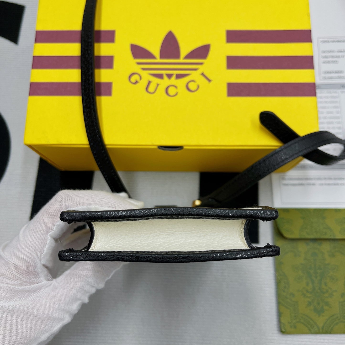gg x Adidas Phone Case White For Women, Women’s Bags 7.3in/18cm gg