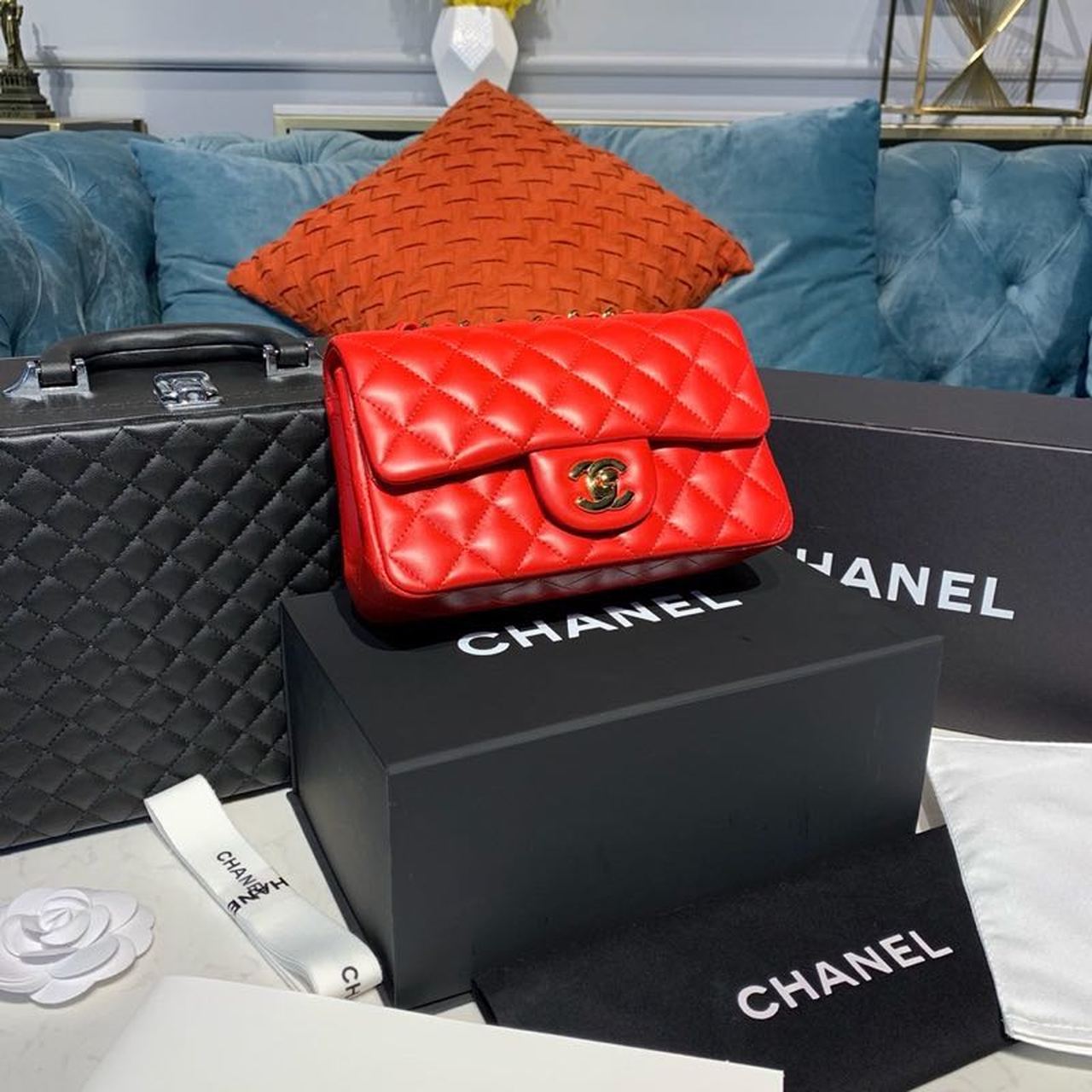 ChanelMini Flap Bag Red For Women, Women’s Bags, Women’s Bag, Shoulder And Crossbody 7.8in/20cm A69900