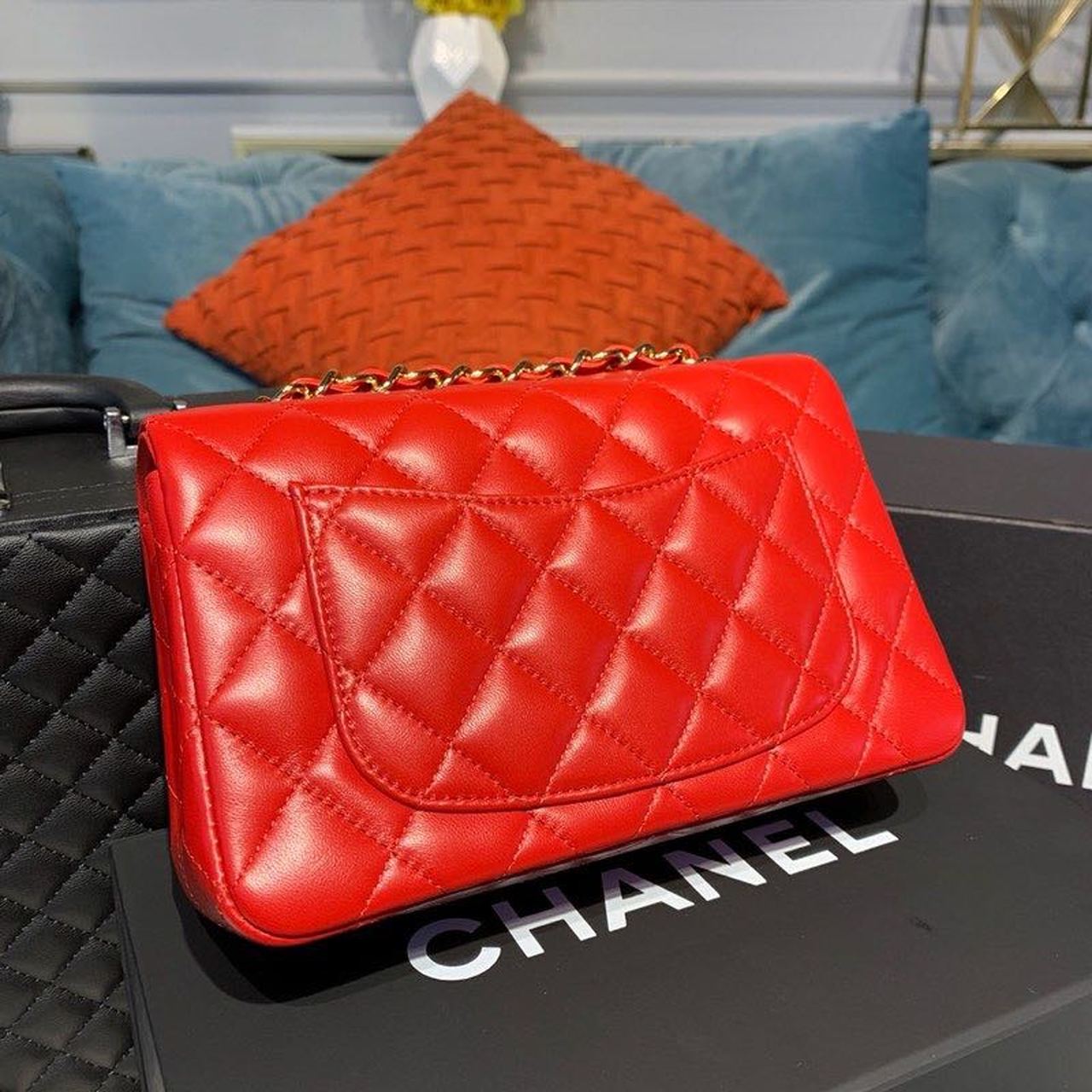 ChanelMini Flap Bag Red For Women, Women’s Bags, Women’s Bag, Shoulder And Crossbody 7.8in/20cm A69900