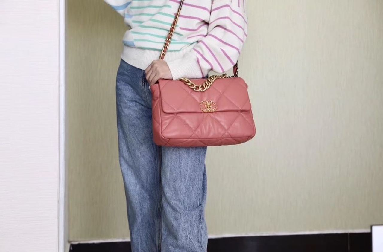 CHL 19 Handbag 26cm PiNike For Women AS1160