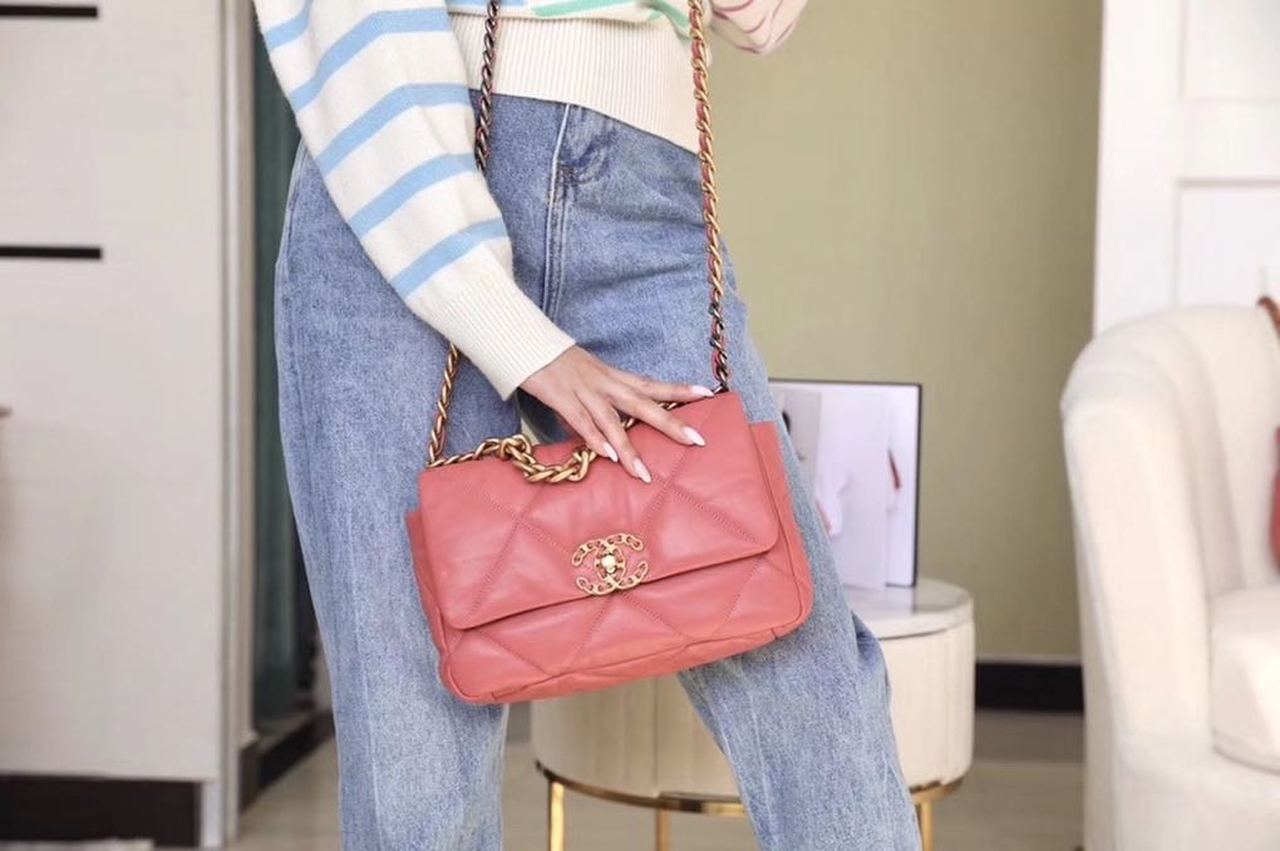 CHL 19 Handbag 26cm PiNike For Women AS1160
