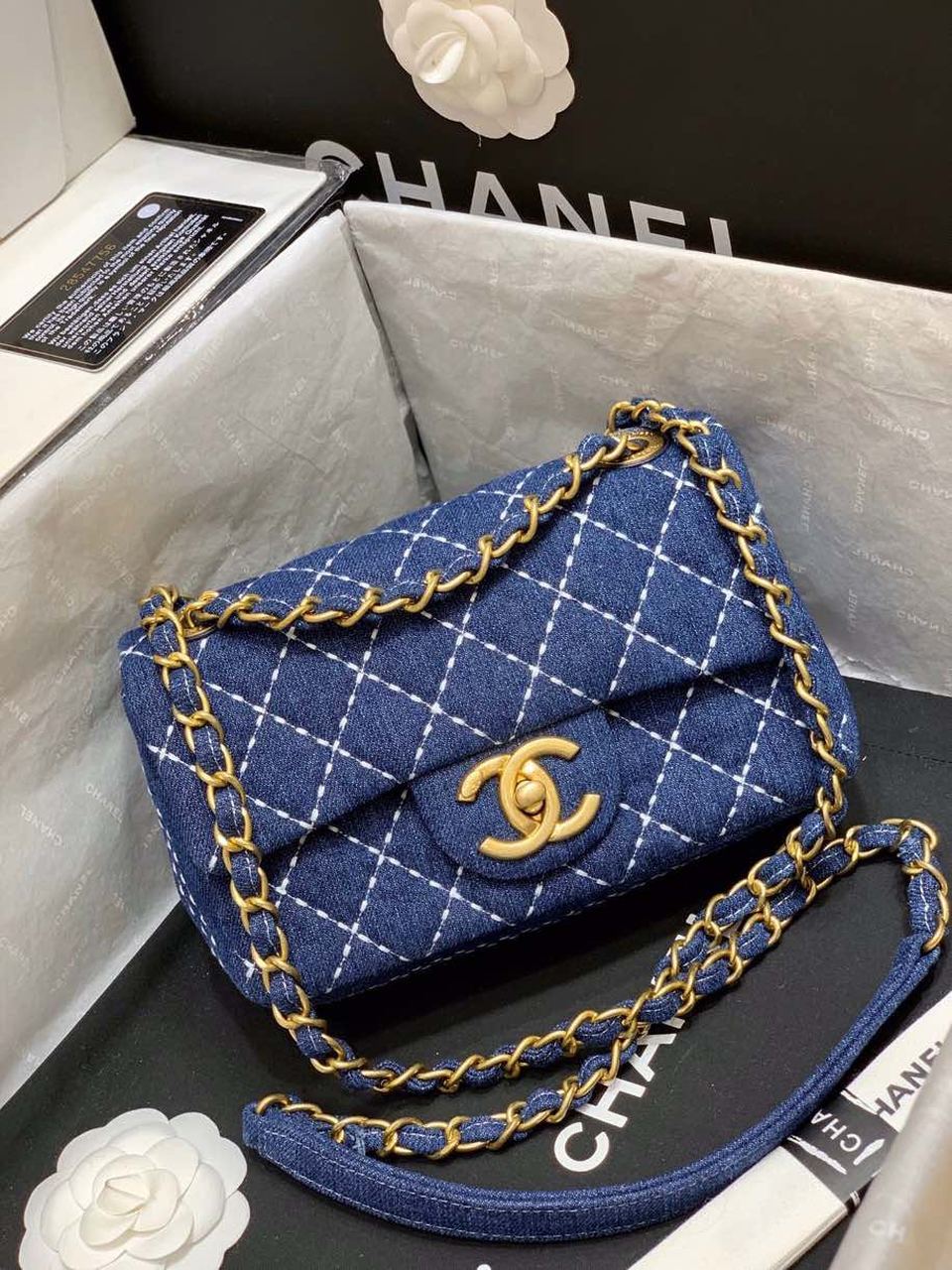 Chanel Flap Bag Denim Blue For Women, Women’s Handbags, Shoulder And Crossbody Bags 10.2in/26cm AS1328 B01897 N5398