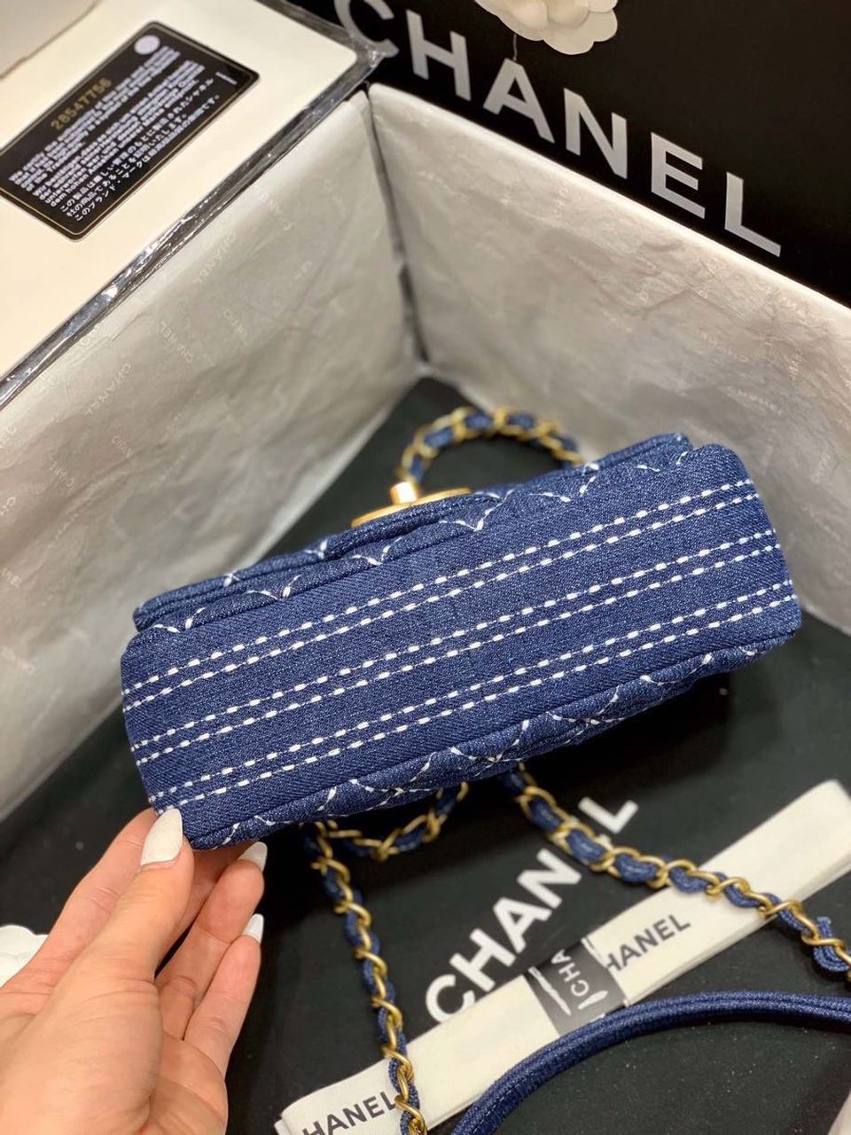 Chanel Flap Bag Denim Blue For Women, Women’s Handbags, Shoulder And Crossbody Bags 10.2in/26cm AS1328 B01897 N5398
