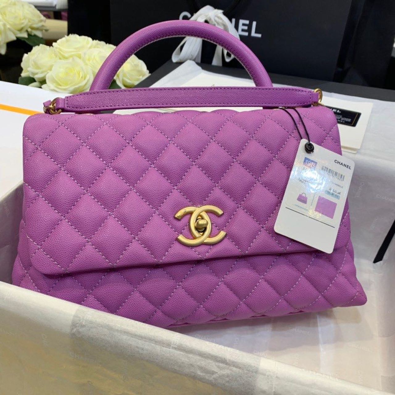 ChanelLarge Flap Bag With Top Handle Purple For Women, Women’s Handbags, Shoulder And Crossbody Bags 11in/28cm A92991