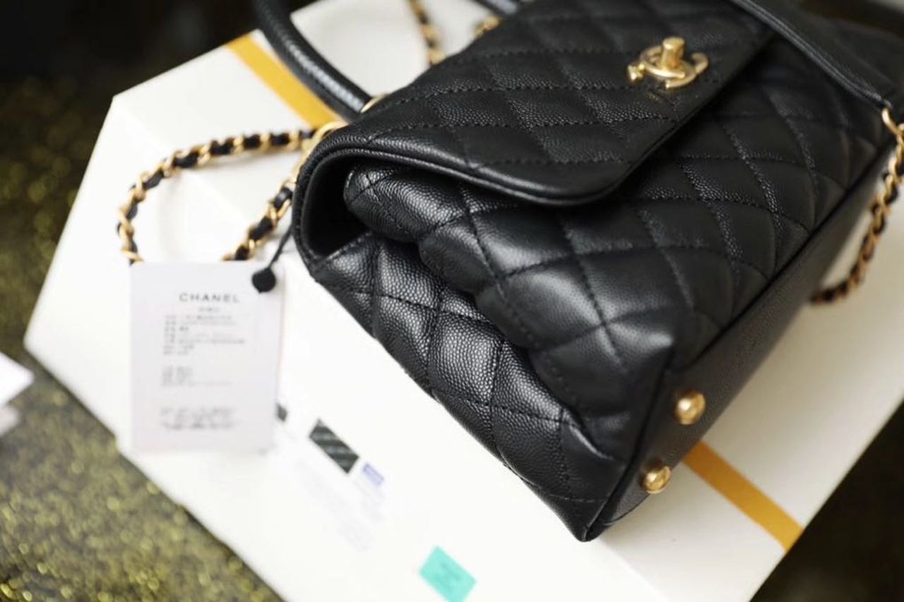 ChanelMedium Flap Bag With Top Handle Black For Women, Women’s Handbags, Shoulder And Crossbody Bags 9in/23cm A92990