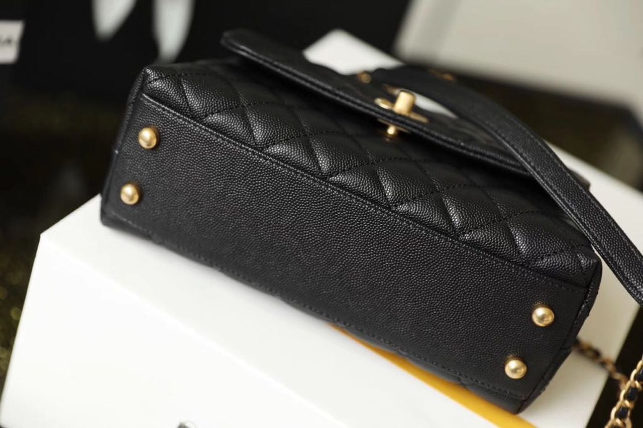 ChanelMedium Flap Bag With Top Handle Black For Women, Women’s Handbags, Shoulder And Crossbody Bags 9in/23cm A92990