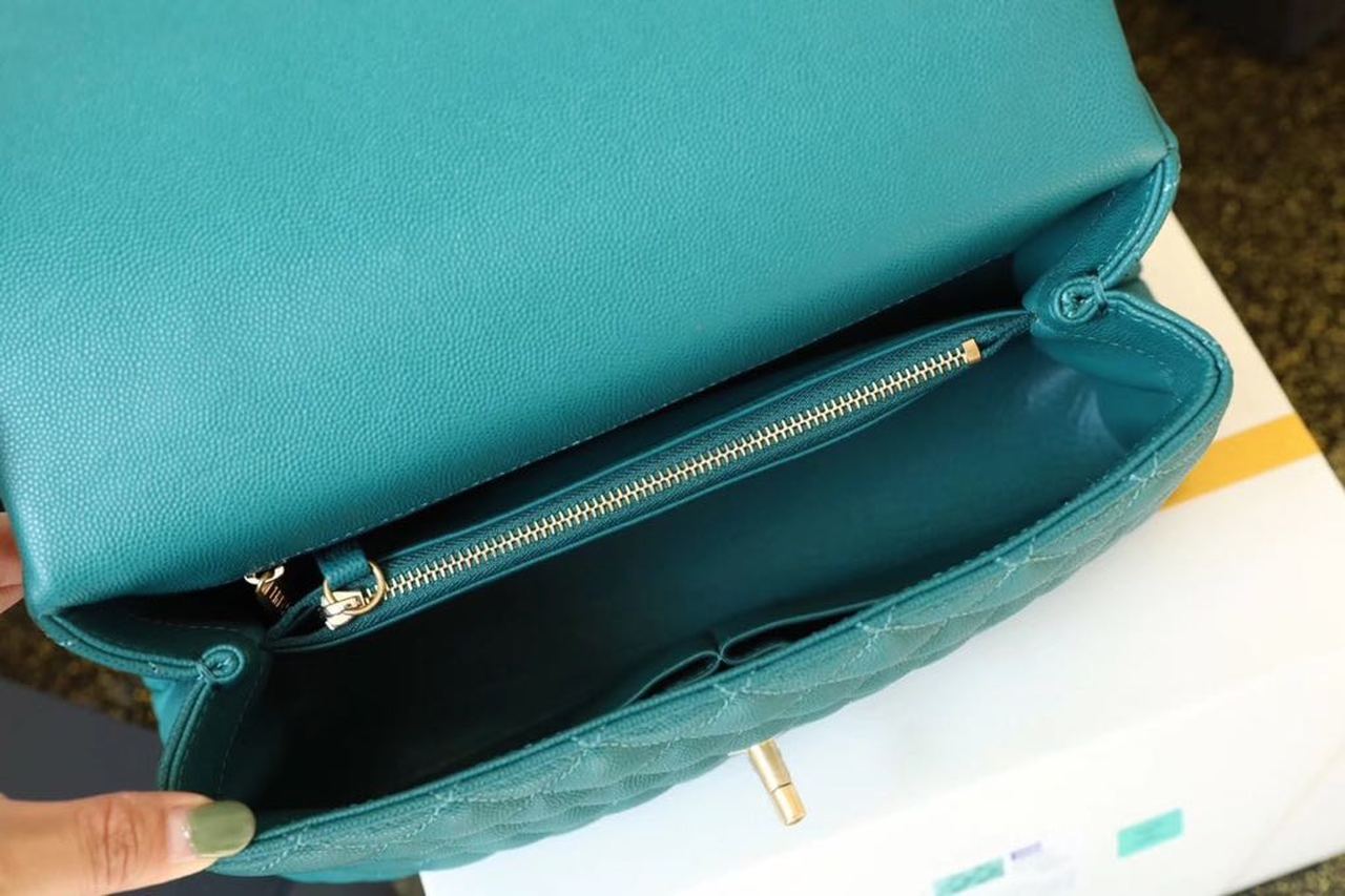 ChanelLarge Flap Bag With Top Handle Teal For Women, Women’s Handbags, Shoulder And Crossbody Bags 11in/28cm A92991