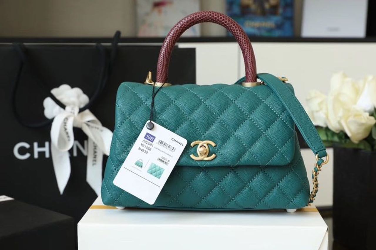 ChanelMedium Flap Bag With Top Handle Teal For Women, Women’s Handbags, Shoulder And Crossbody Bags 9in/23cm A92990