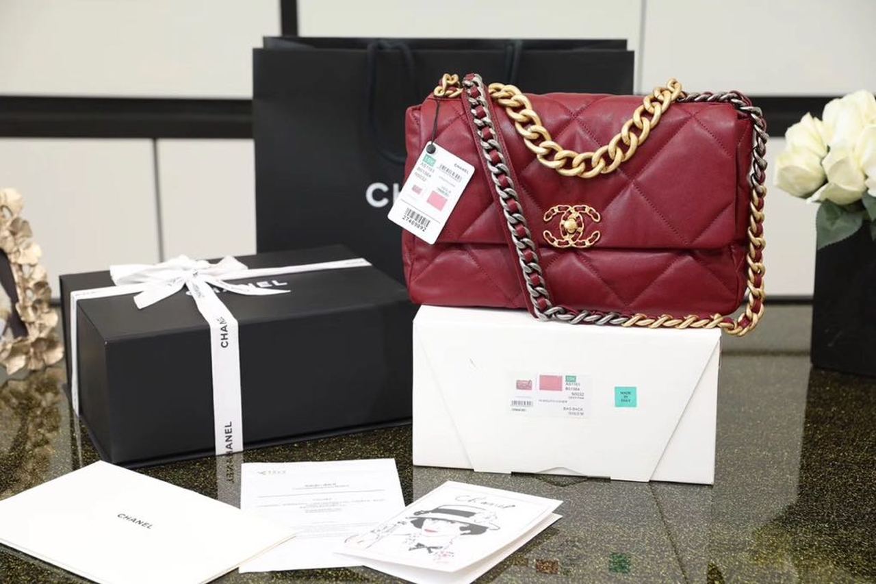CHL 19 Handbag 26cm Bordeaux For Women AS1160