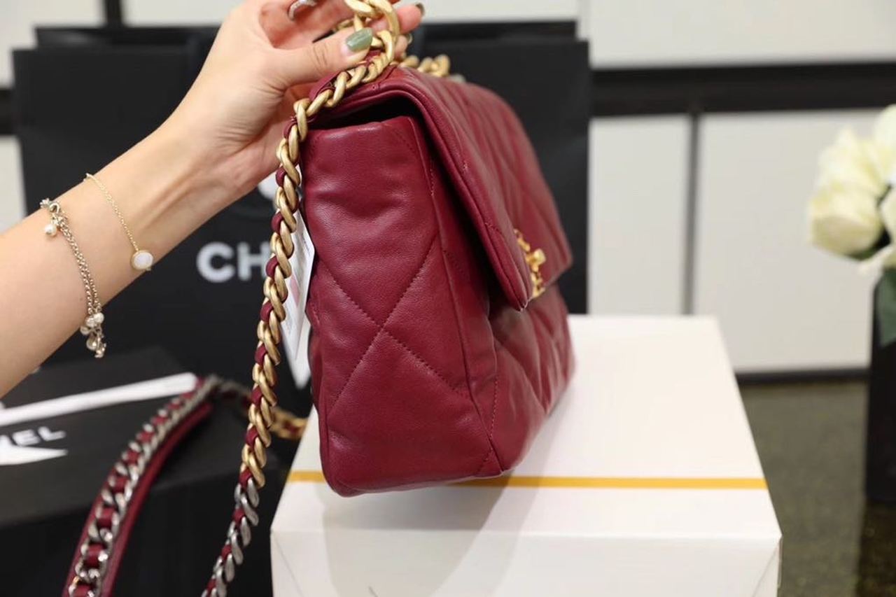 CHL 19 Handbag 26cm Bordeaux For Women AS1160