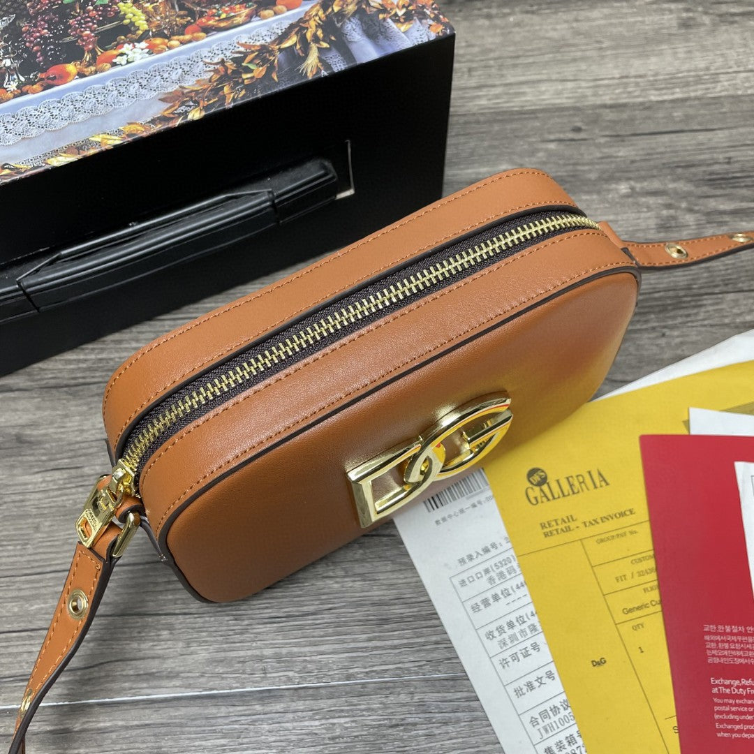 DG Crossbody 3.5 Bag Brown For Women 7.5in/19cm DG