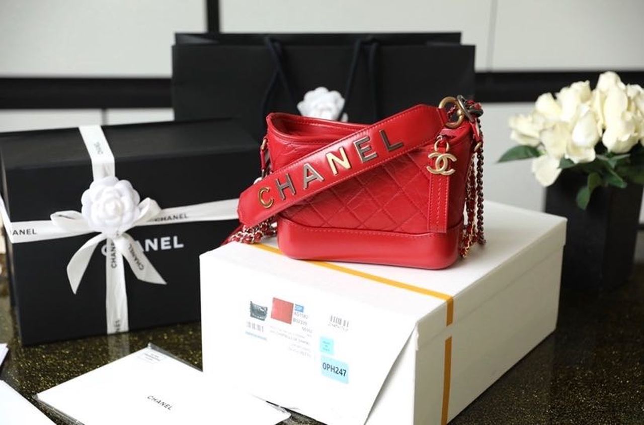 ChanelGabrielle Small Hobo Bag Red For Women 7.8in/20cm A91810