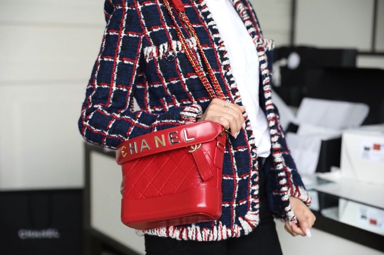 ChanelGabrielle Small Hobo Bag Red For Women 7.8in/20cm A91810