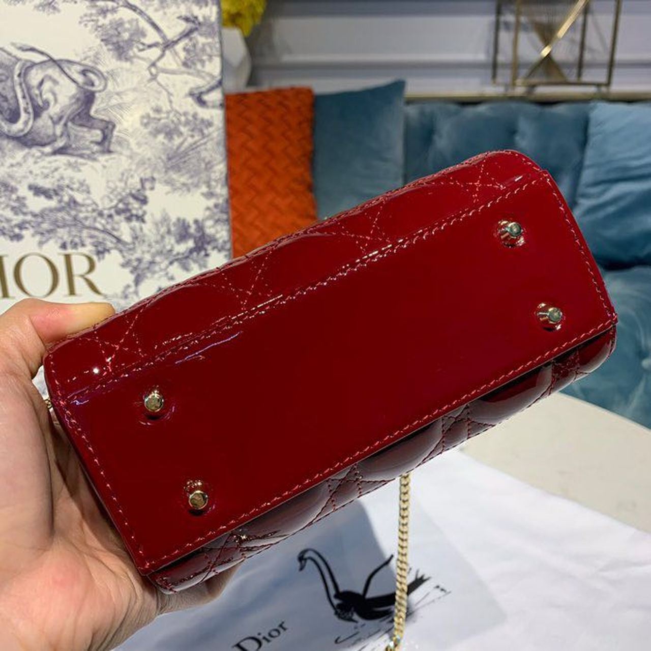DI Mini Lady Bag with Chain Gold Toned Hardware Spring/Summer Collection, Burgundy, For Women Women’s Handbags, 18cm CD M0505OCAL_M42R