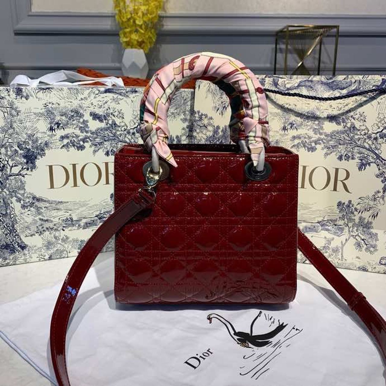 DI Medium Lady Bag Gold Toned Hardware Burgundy Patent For Women 9.5in/24cm CD