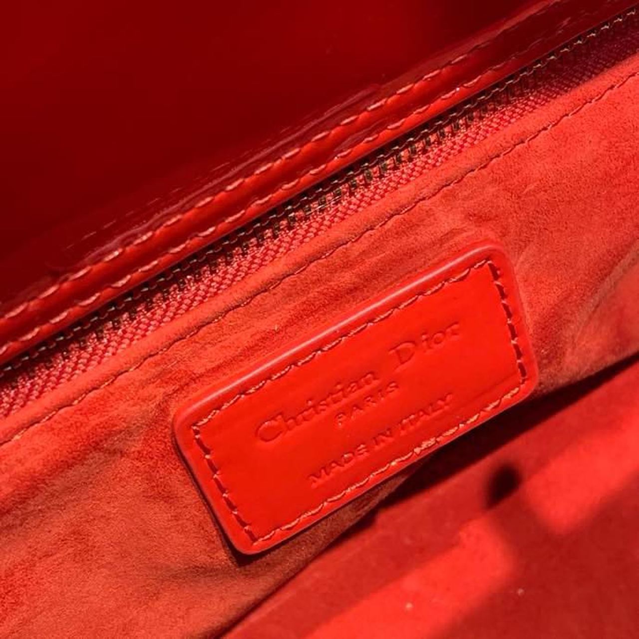 DI Medium Lady Bag Gold Toned Hardware Cherry Red Patent For Women 9.5in/24cm CD M0565OWCB_M323