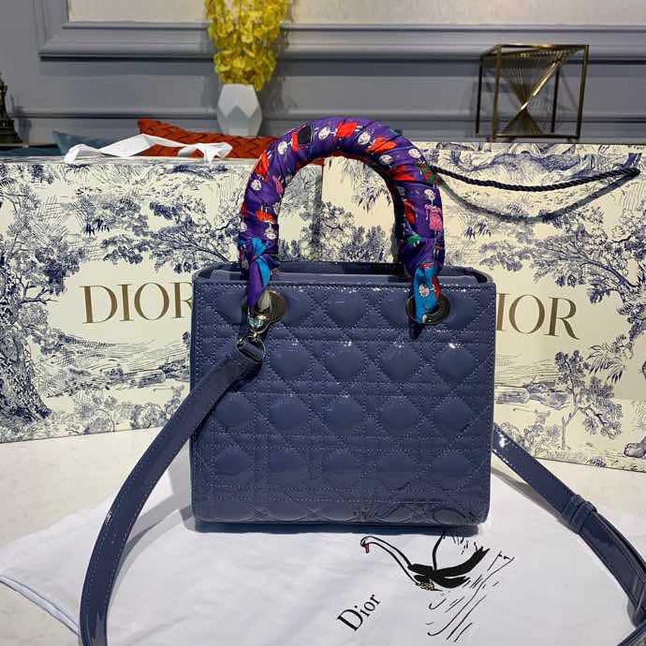 DI Medium Lady Bag Silver Hardware Deep Blue Patent For Women 9.5in/24cm CD