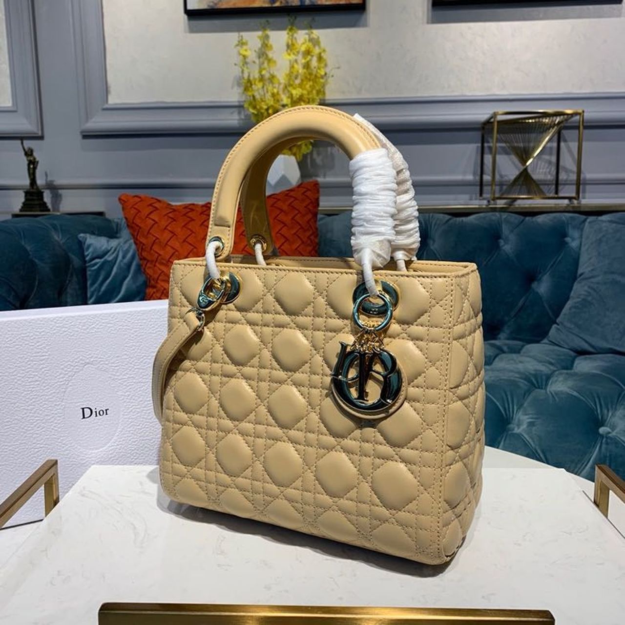 DI Medium Lady Bag Gold Toned Hardware Pale Yellow For Women 9.5in/24cm CD
