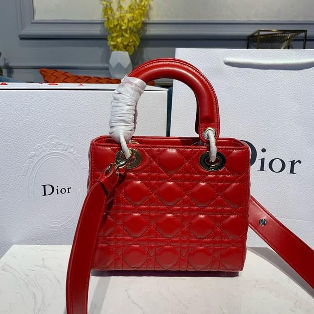 DI Small Lady Bag Red Patent Gold Toned Hardware For Women 8in/20cm CD
