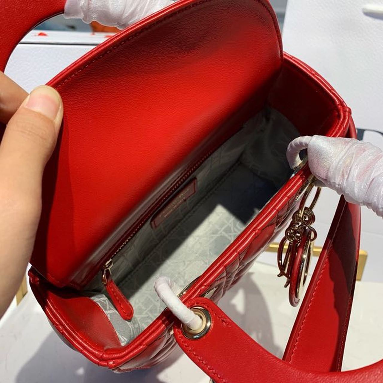 DI Small Lady Bag Red Patent Gold Toned Hardware For Women 8in/20cm CD