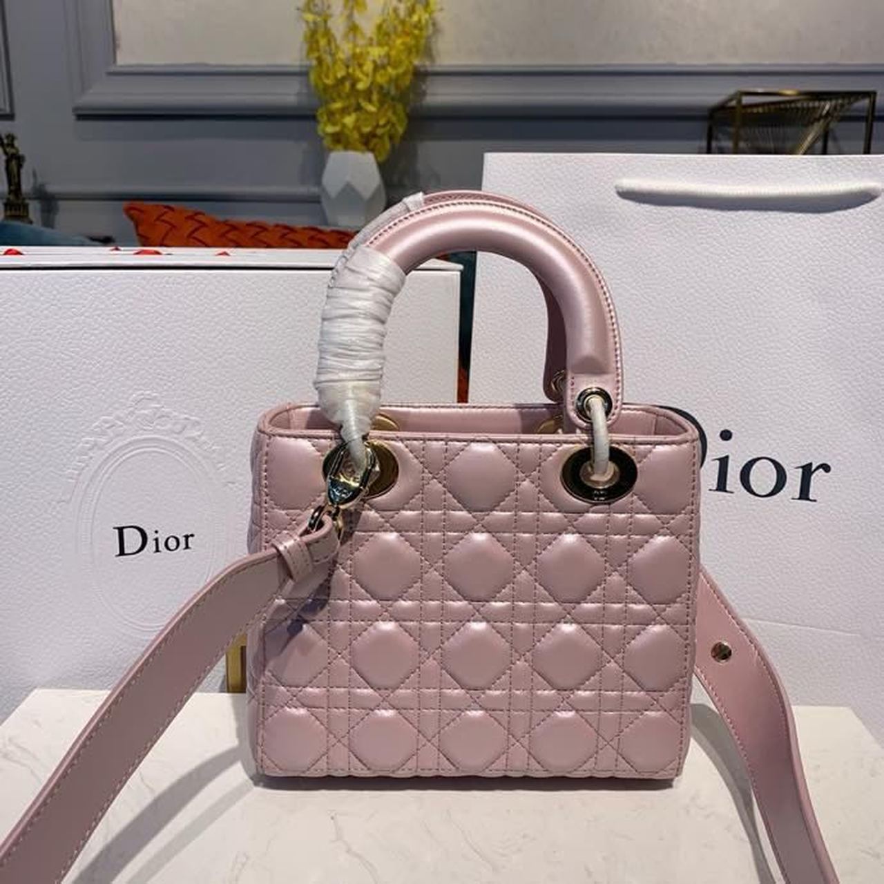 DI Small Lady Bag Gold Toned Hardware Powder Pink Cannage Pink For Women 8in/20cm CD