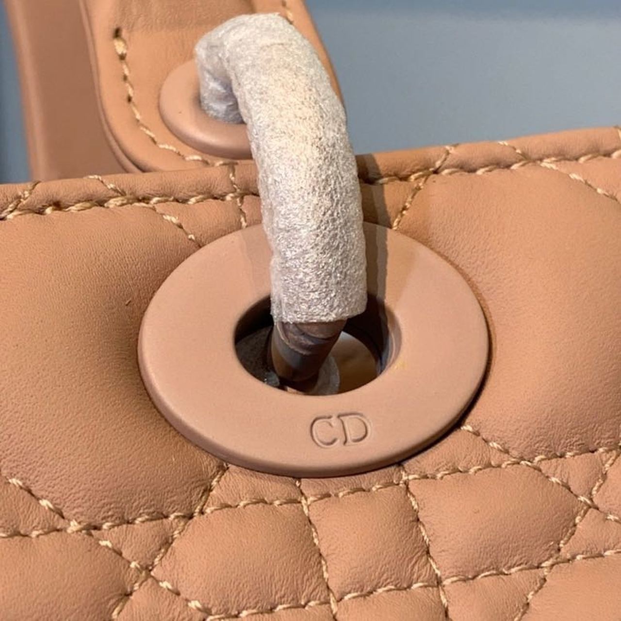 DI Medium Ultramatte Lady Bag Blush For Women, Women’s Handbags 9in/24cm CD M0565ILOI_M50P
