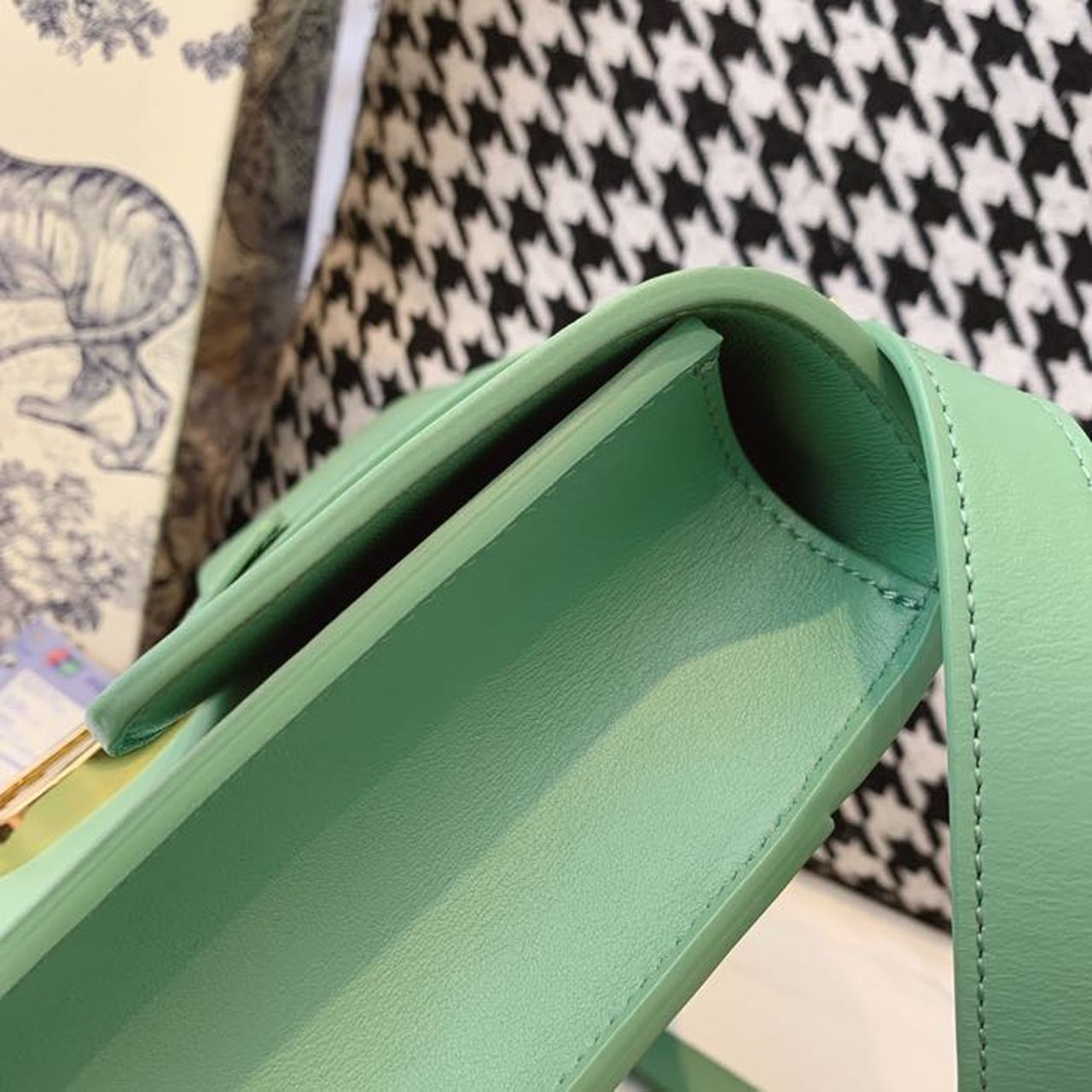 DI Medium 30 Montaigne Bag Deep Mint Green Box For Women 24cm/9in CD