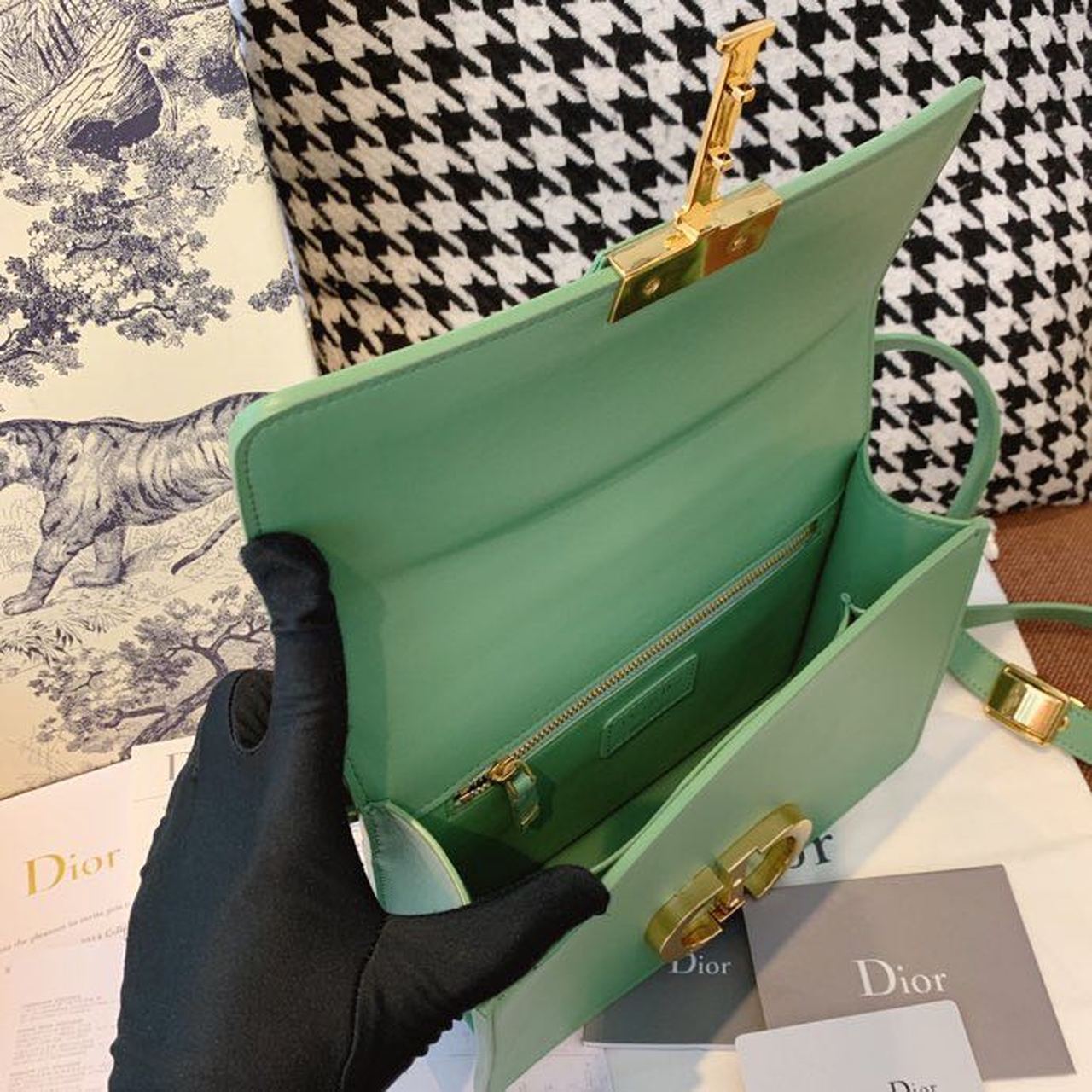 DI Medium 30 Montaigne Bag Deep Mint Green Box For Women 24cm/9in CD