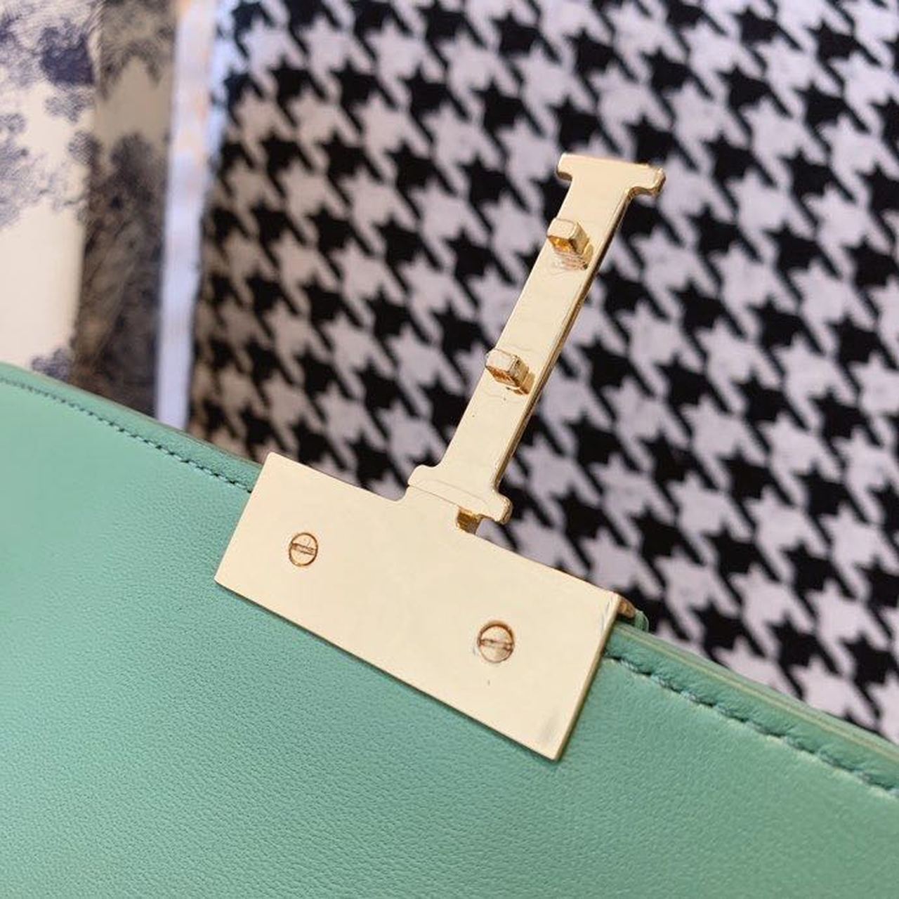 DI Medium 30 Montaigne Bag Deep Mint Green Box For Women 24cm/9in CD