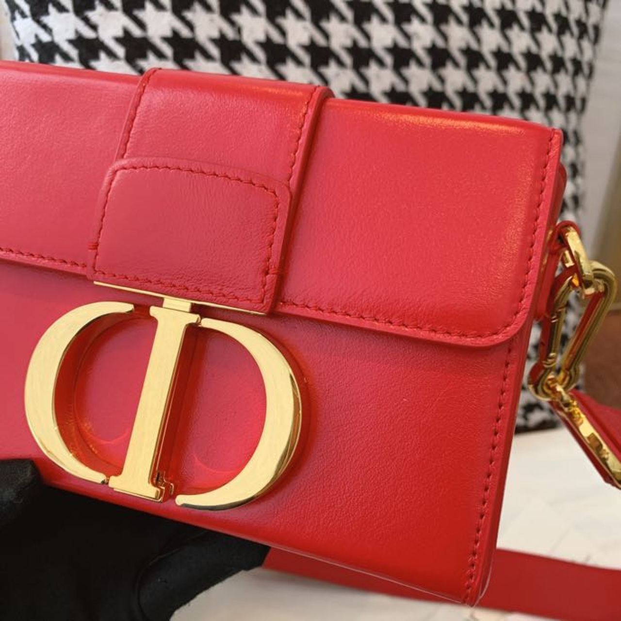 DI Mini 30 Montaigne Bag Gold Toned Hardware Red For Women 18cm/7in CD