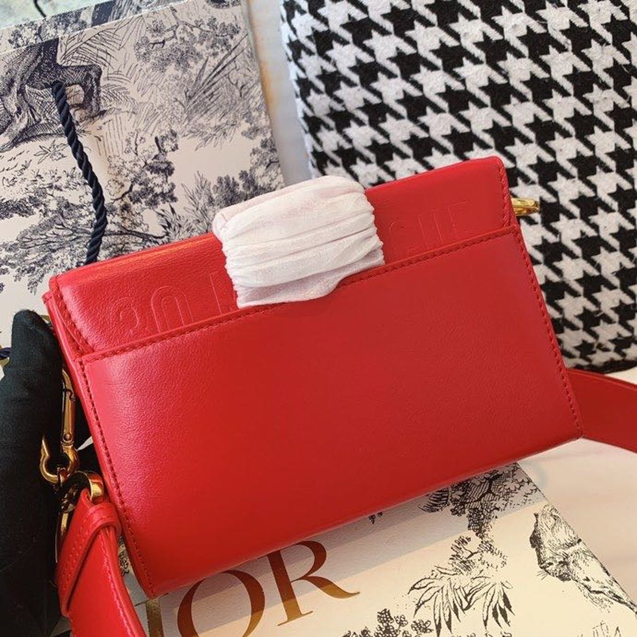 DI Mini 30 Montaigne Bag Gold Toned Hardware Red For Women 18cm/7in CD