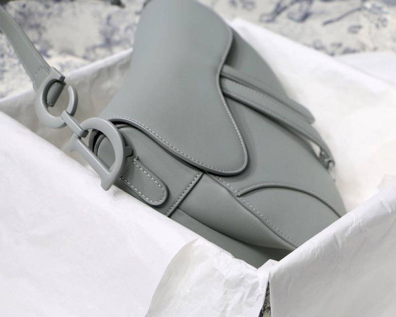 DI Medium Saddle Bag Light Blue Ultramatte For Women 25cm/10in CD
