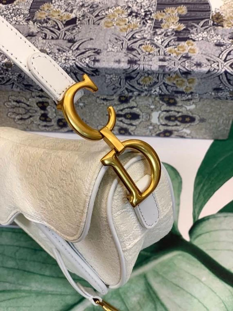 DI Saddle Bag White Oblique Embroidered Canvas Gold Toned Hardware For Women 21cm/8.5in CD