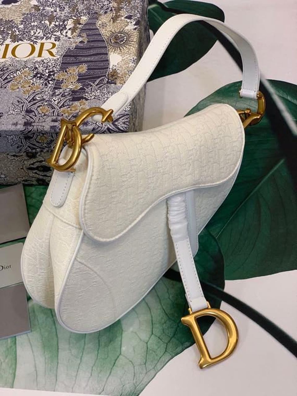 DI Saddle Bag White Oblique Embroidered Canvas Gold Toned Hardware For Women 25cm/10in CD
