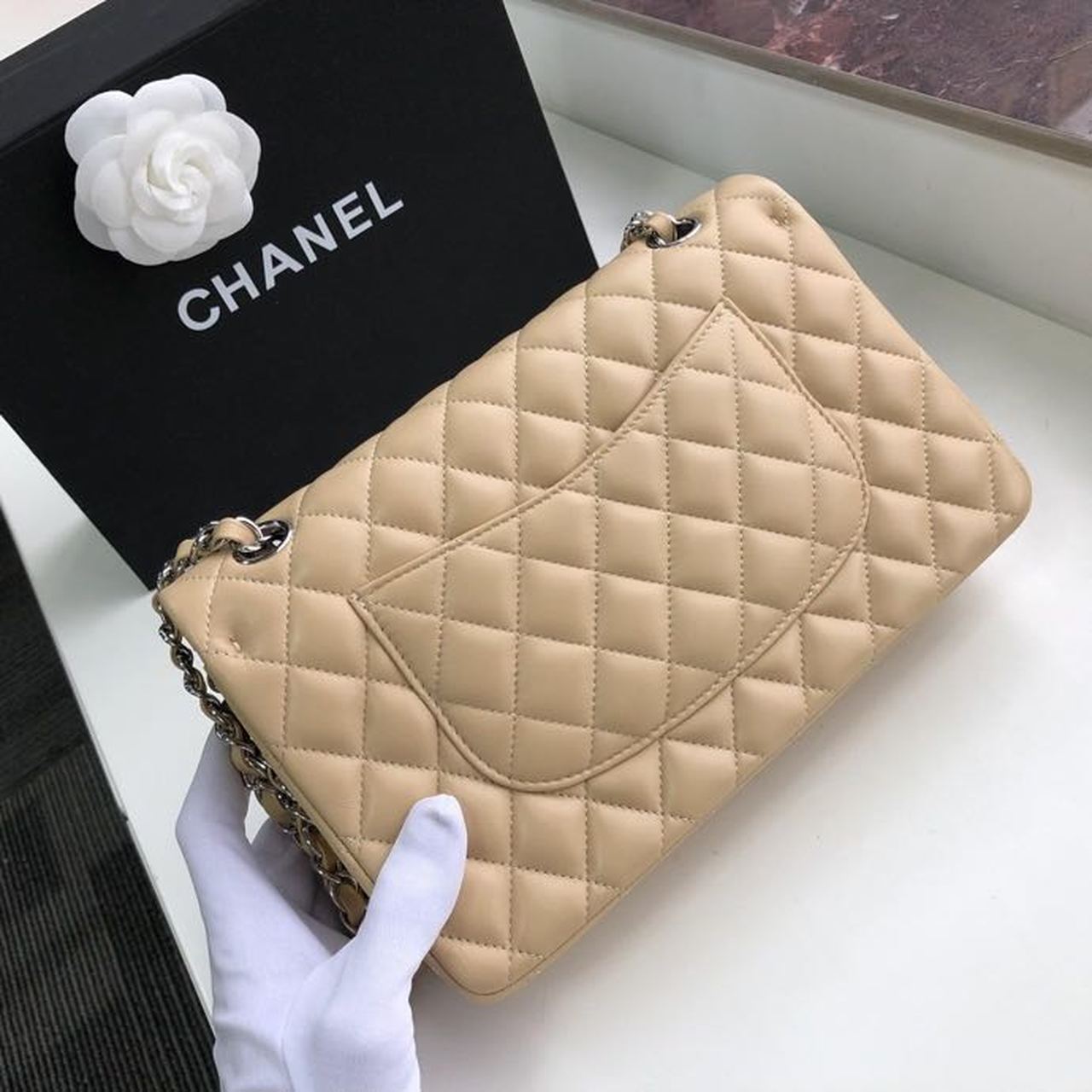 Chanel Classic Handbag Silver Hardware Beige For Women, Women’s Bags, Shoulder And Crossbody Bags 10.2in/26cm A01112